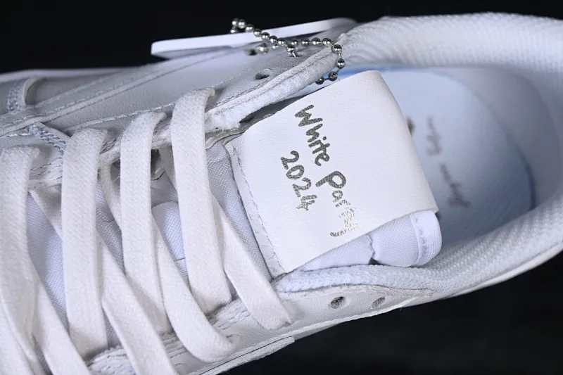 All categories Air Jordan Jordan series basketball shoes Air Jordan 1 Low Travis Scott x Fragment Design x Air Jordan 1 Low OG SP AJ1 Joe 1 relatives and friends limited pure white low-top cultural casual sneakers TD1228-111